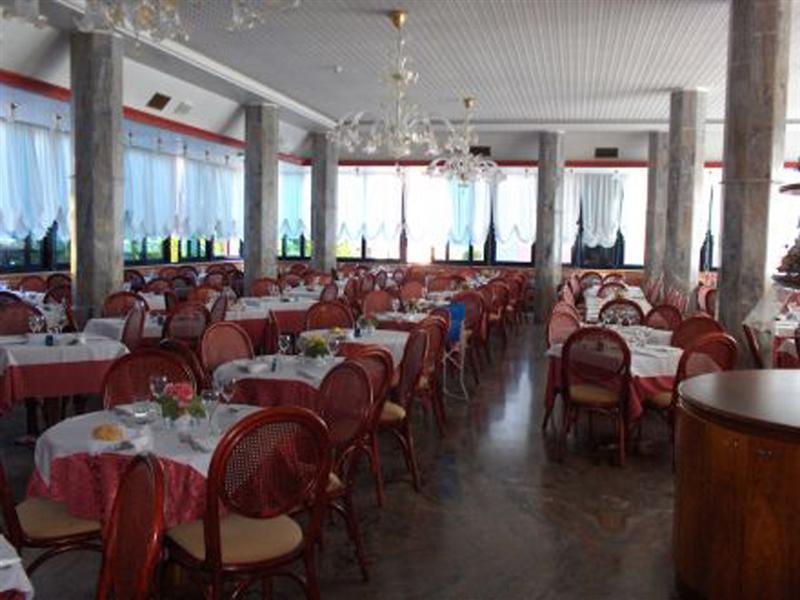 Hotel Brioni Mare 4*